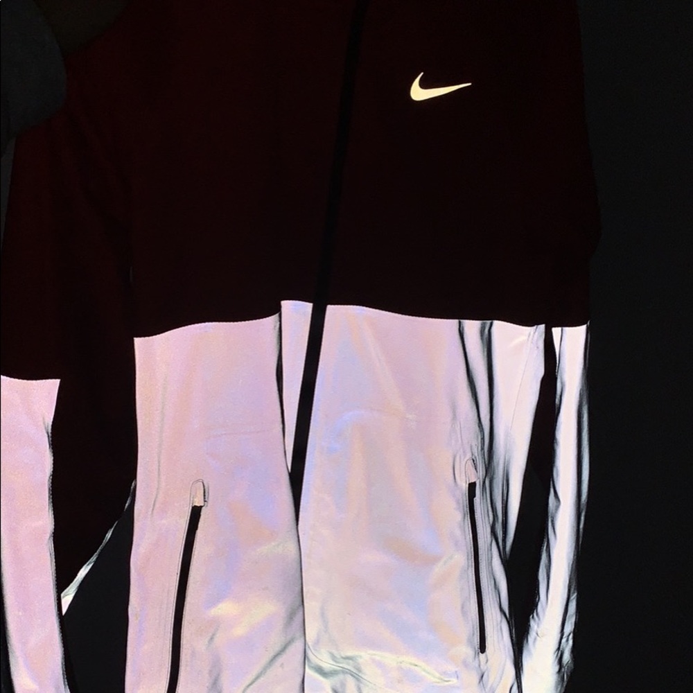 Nike shield jacket - Picture 4 of 4
